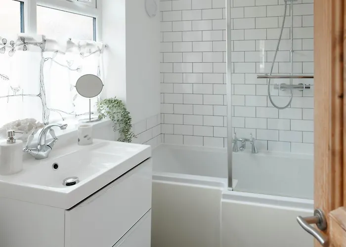 Stylish & Comfortable Modern Getaway 度假居