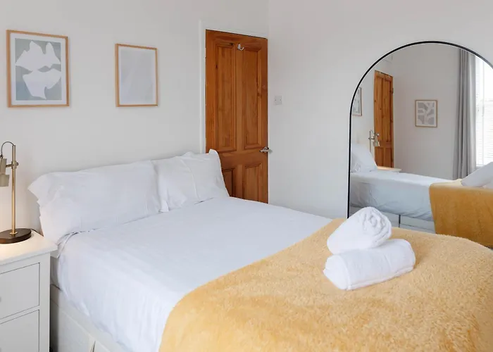 Stylish & Comfortable Modern Getaway * 约克