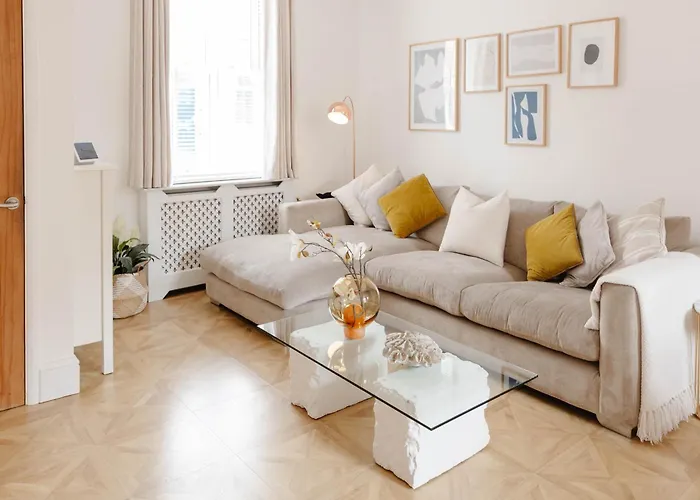 Stylish & Comfortable Modern Getaway 度假居 约克