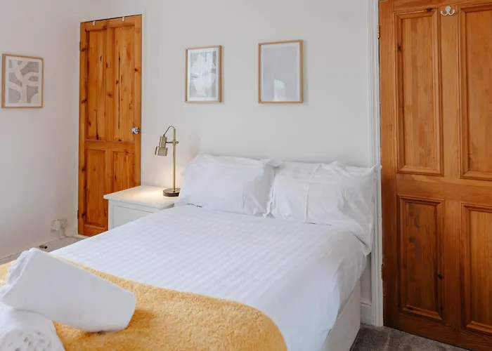 度假居 Stylish & Comfortable Modern Getaway 约克