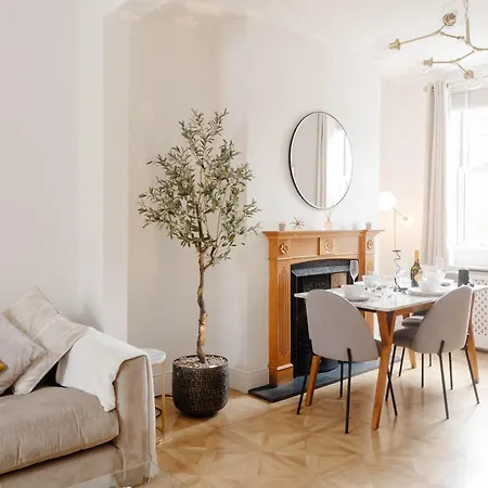 Semesterbostad Stylish & Comfortable Modern Getaway York